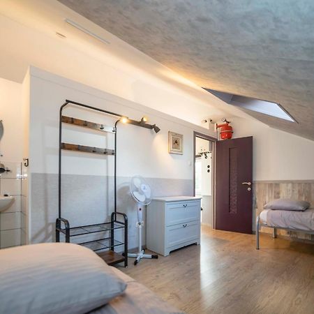 B&B De Kroonhoeve 베링겐 외부 사진