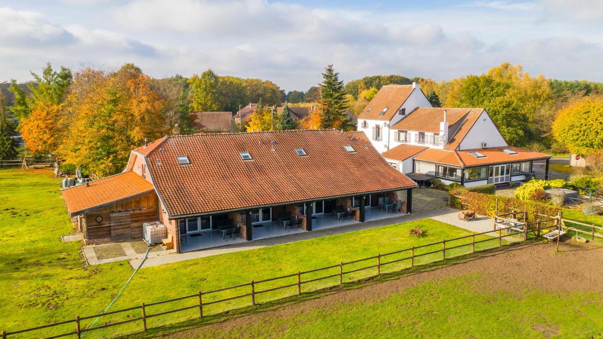 B&B De Kroonhoeve 베링겐 외부 사진